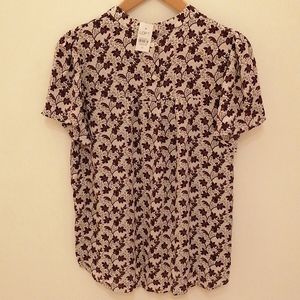 Loft women short sleeve top NWT